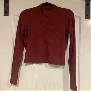 Lululemon cropped quarter zip